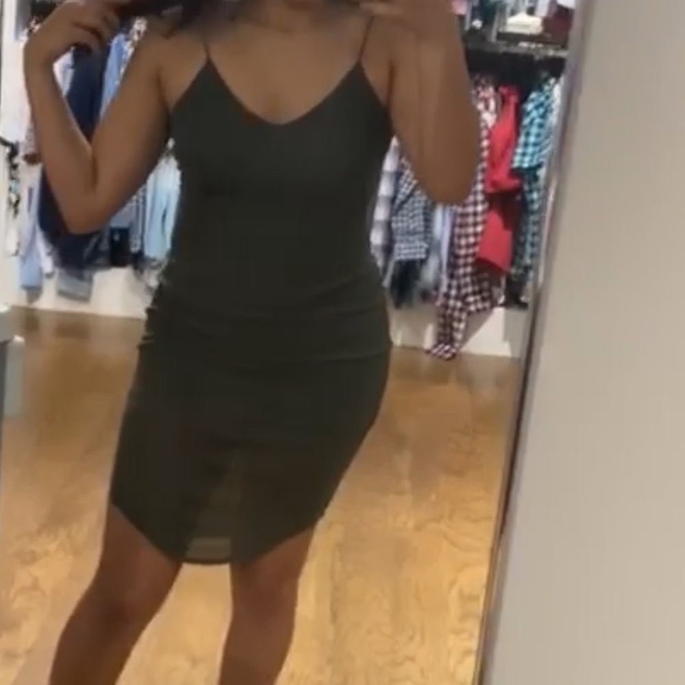 Express green body con dress